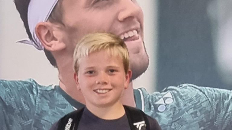 Adrian vant nok en U12 Race